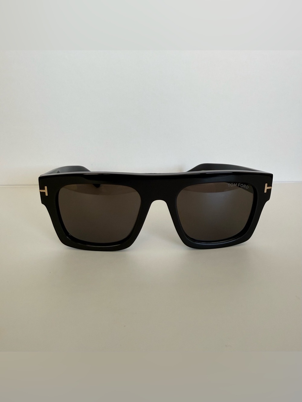 NEW!!! Tom Ford unisex Fausto sunglasses TF711 01A Authentic